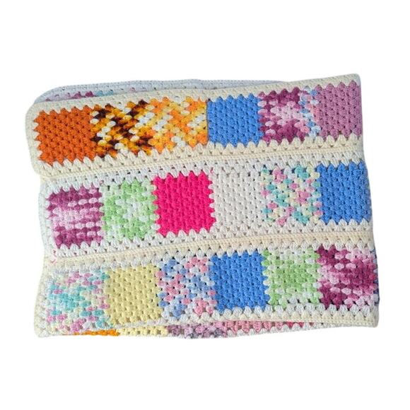 Handmade Granny Square Multicolor Knit Crochet Afghan Blanket Throw 46 X 60 inch - Picture 3 of 6